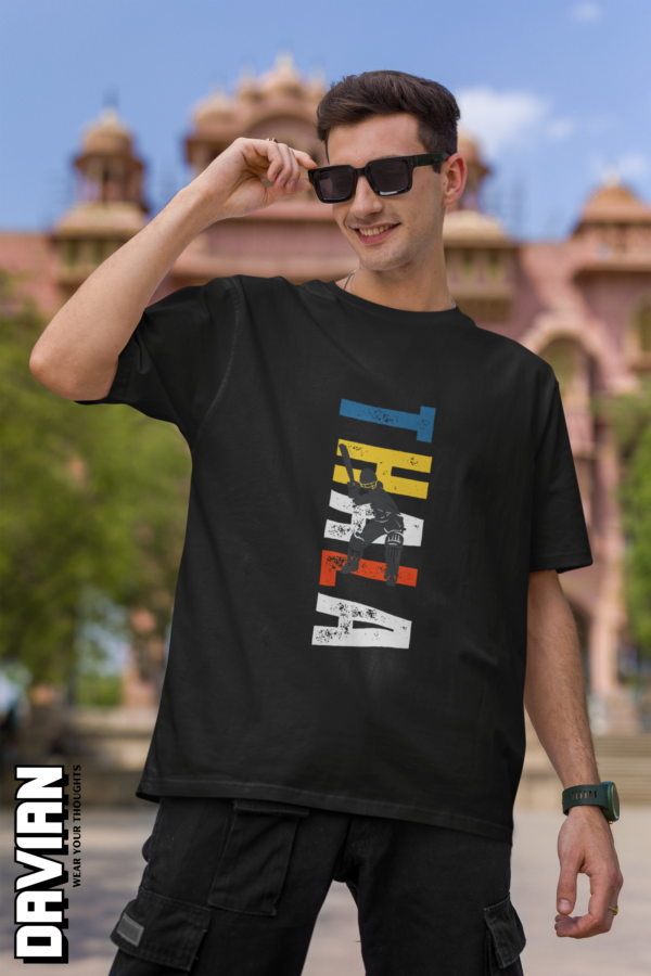 Thala Graphic Oversized Tee