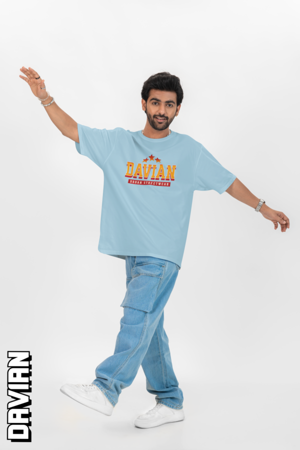 Davian - Urban Streetwear Graphic Oversized Tee - Image 3